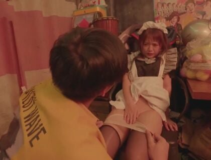 Kiều nữ bị sếp ép làm tình mỗi tối khi bị phát hiện làm gái gọi